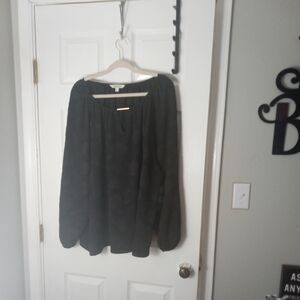 Pioneer woman‎ 2x keyhole blossom sleeve blouse